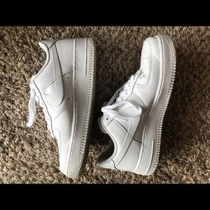Womens Nike Airforce 1 Size 7.5